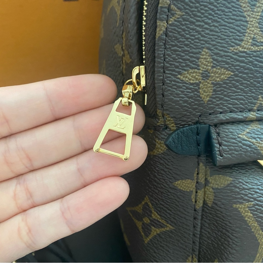 SOLD. Louis Vuitton Palm Spring Mini - Picture 3 of 4